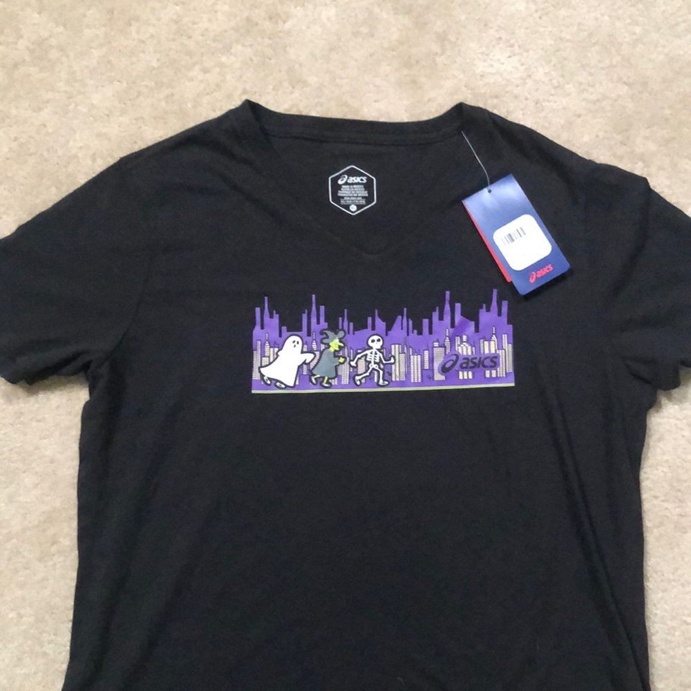 ASICS black V Neck XL New with tags!